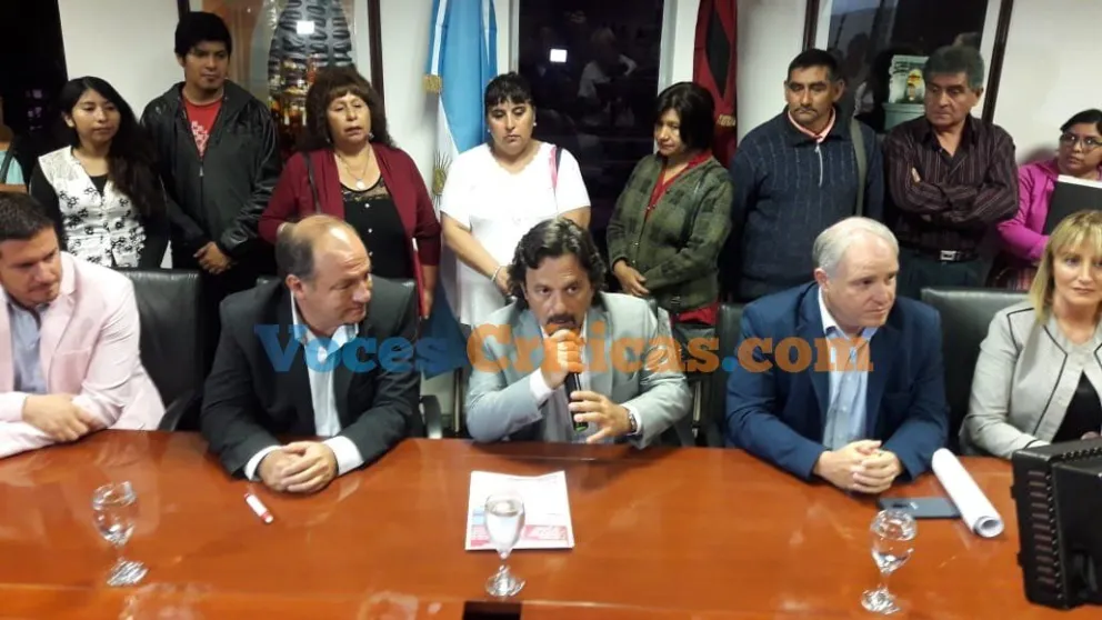 Gustavo Sáenz presentó una iniciativa que beneficia a miles de salteños