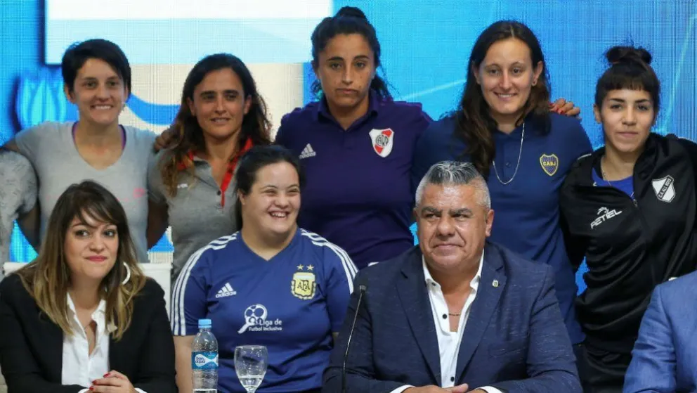 Histórico: el fútbol femenino será profesional