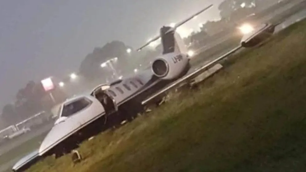 Momentos de terror en Aeroparque: se despistó un avión sanitario