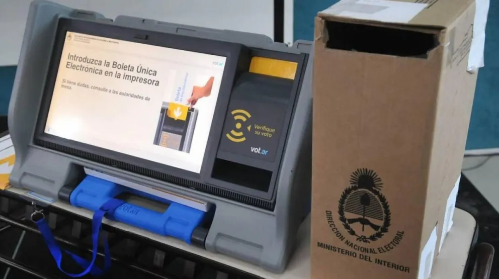 Todas las miradas en el voto electrónico: Gustavo Sáenz, Osvaldo Camisar, el PO y Emilia Figueroa