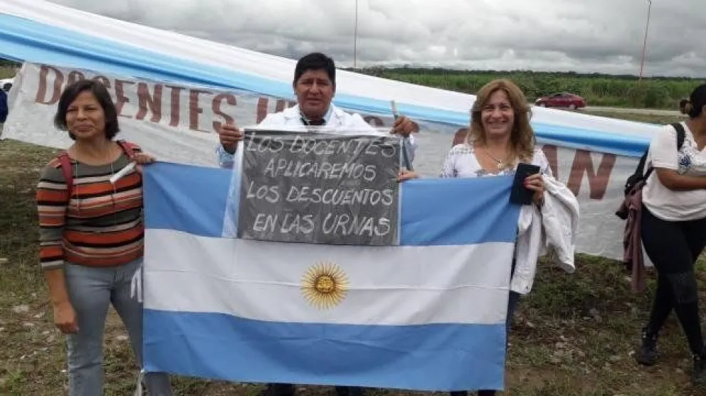 Josefa Cardozo: "Queremos que los docentes autoconvocados sean recibidos por el Gobierno"