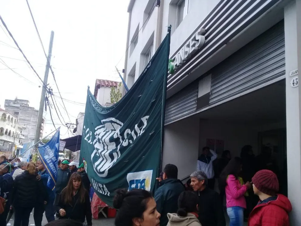 La gestión de Cartuccia cada vez peor: trabajadores de ANSES repudian sus actos