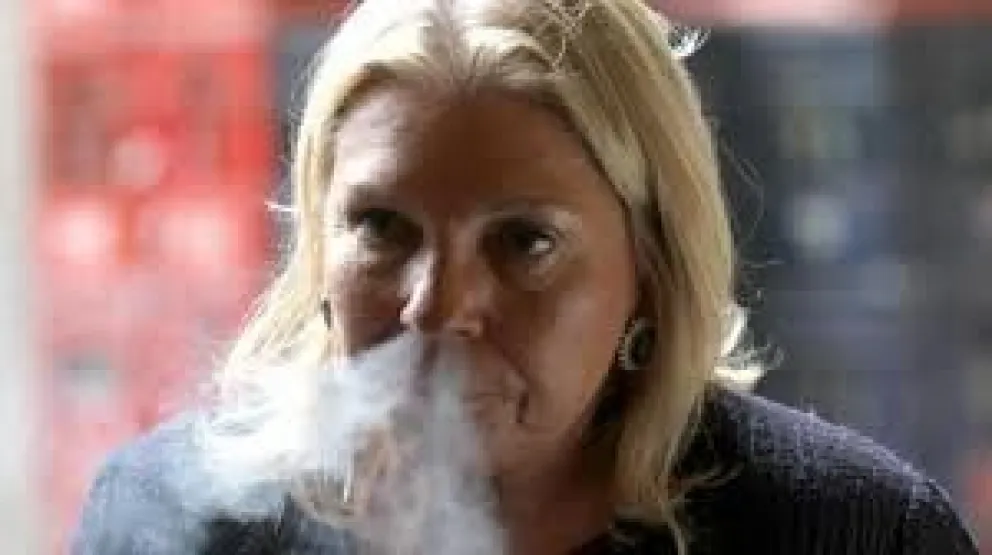 Carrió indignada: ampliará la denuncia contra el juez que investiga por presunta extorsión a Stornelli