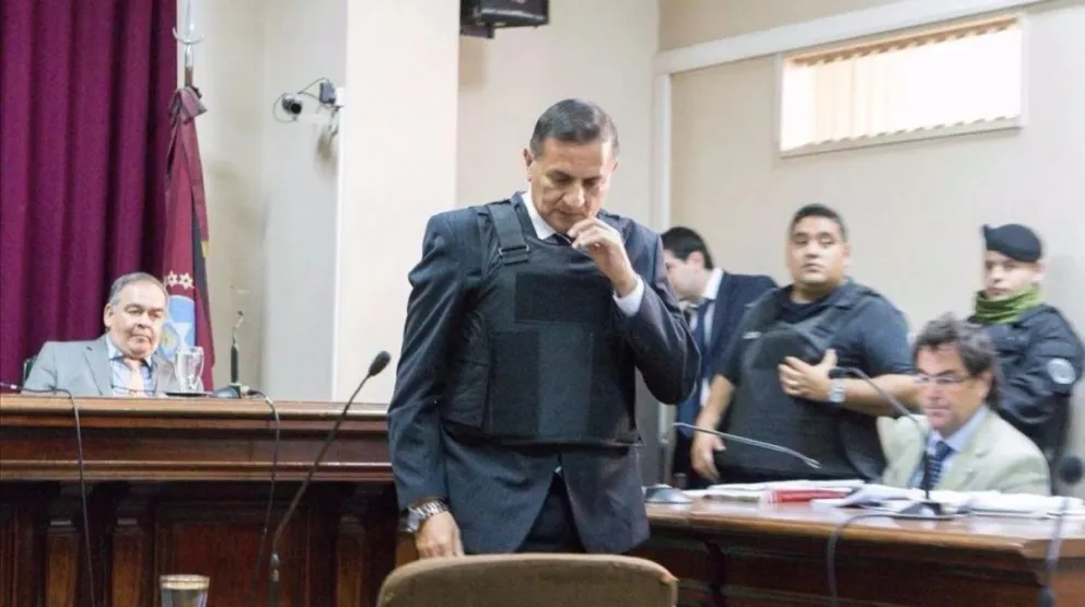 Con algunos incidentes, comenzó la audiencia donde decidirán la sentencia para Reynoso