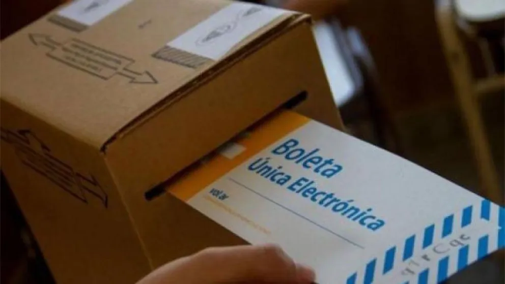 Luego del escándalo por el voto electrónico: una sola empresa se presentó a la licitación