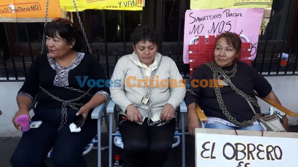 Lorena Condorí: 'Si no hay solución seguiremos aquí y con huelga de hambre”