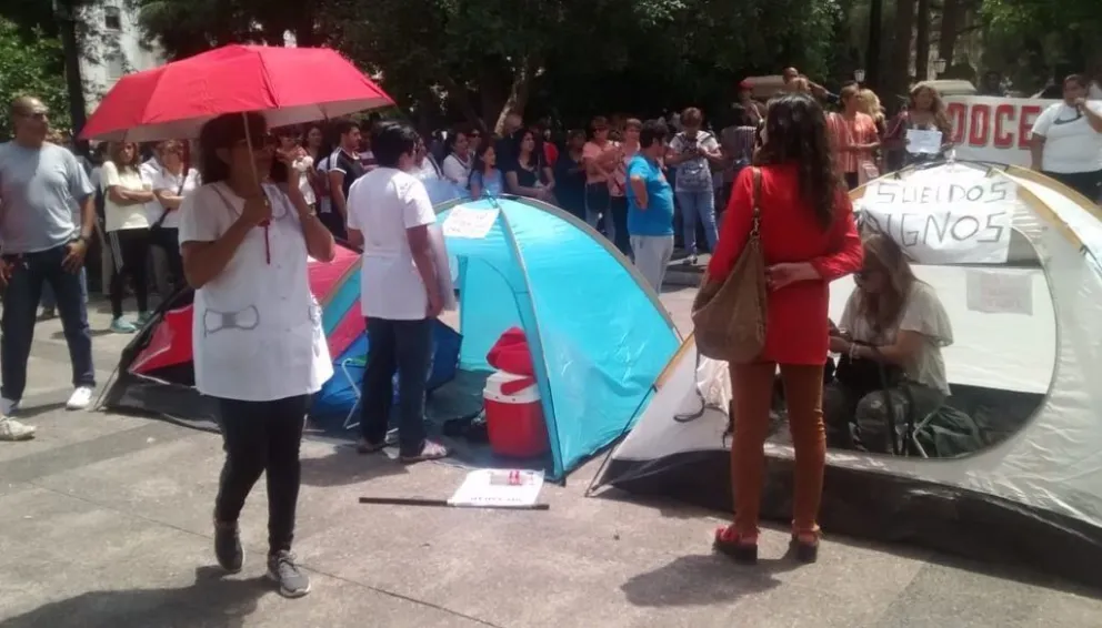 Nadie a clases: el paro docente continúa