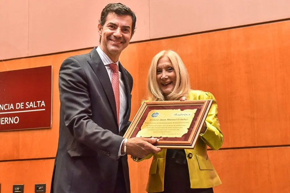Urtubey fue reconocido por el Foro Internacional de Mediadores