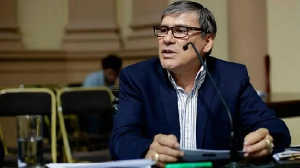 Diputado salteño llevaba 5 millones de pesos debajo del asiento de su auto