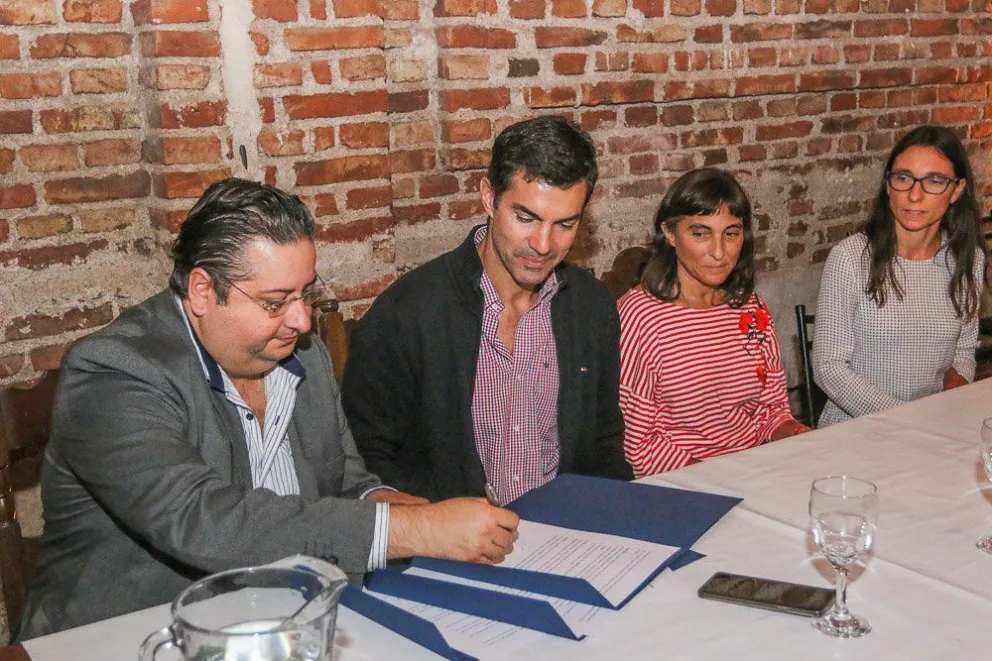 Más producción y más cultura: Salta y Colonia Caroya juntas para cumplir el objetivo