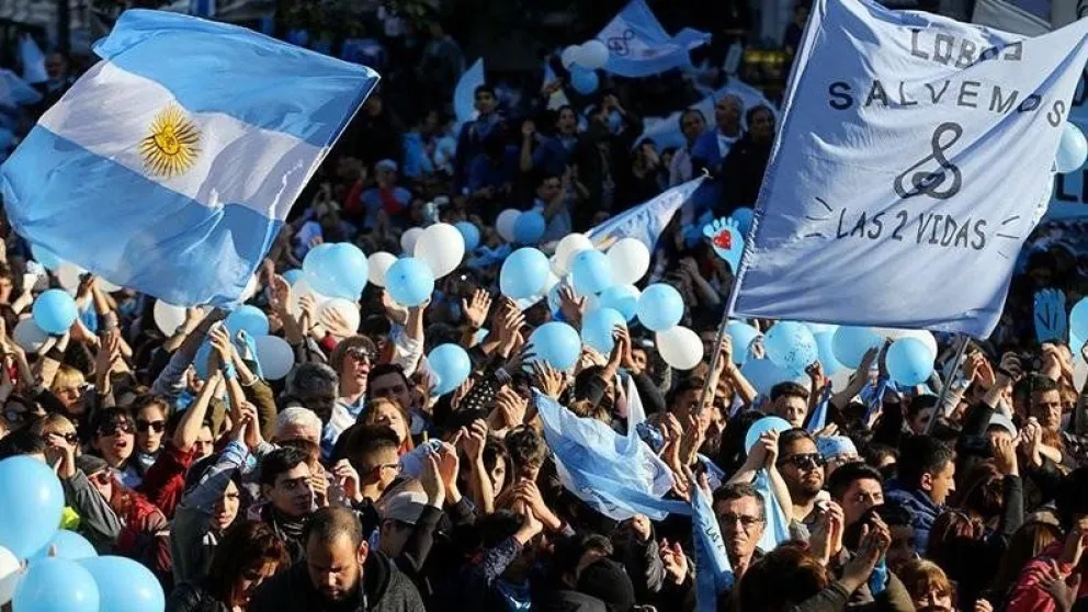 Gran expectativa, la Marcha por la Vida arranca a las 17:30 en la plaza de la Legislatura