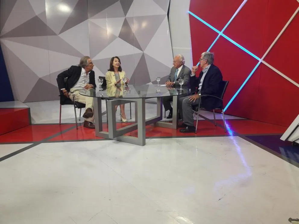 Integrantes del FOCIS, analizaron la situación de la Corte de Justicia de Salta, tras el escándalo por la inamoviliadad