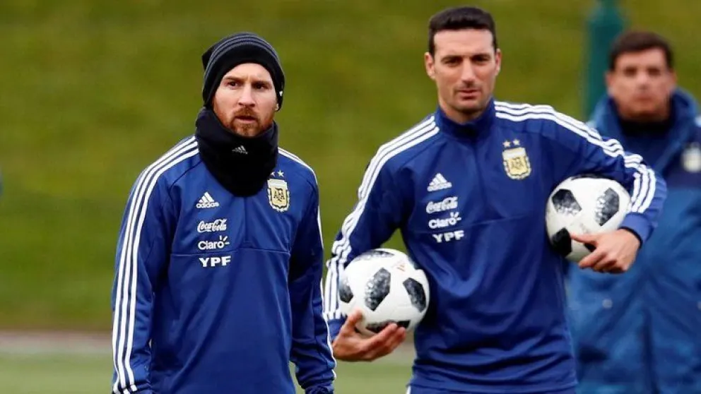 El equipo pensado por Scaloni ante la llegada de Messi a la Selección