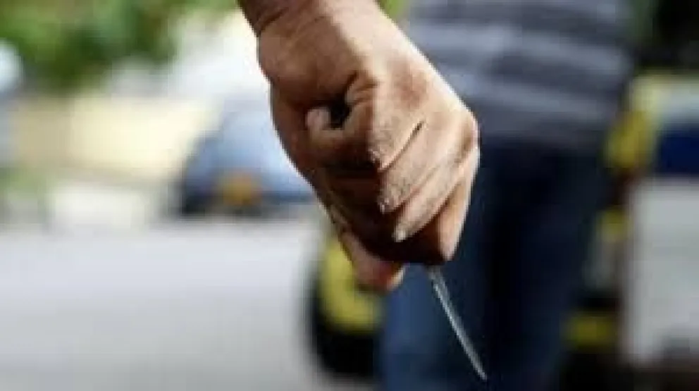 TREMENDO: intentó matar a su ex pareja en la vía pública