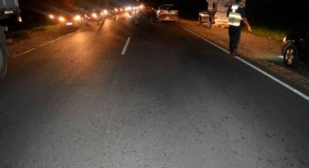 Fuerte colisión entre dos motociclistas