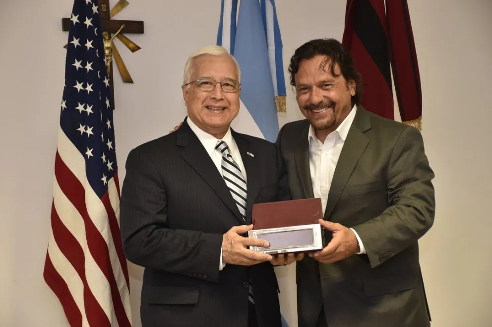 Sáenz recibió al embajador de los Estados Unidos en Argentina, Edward Prado