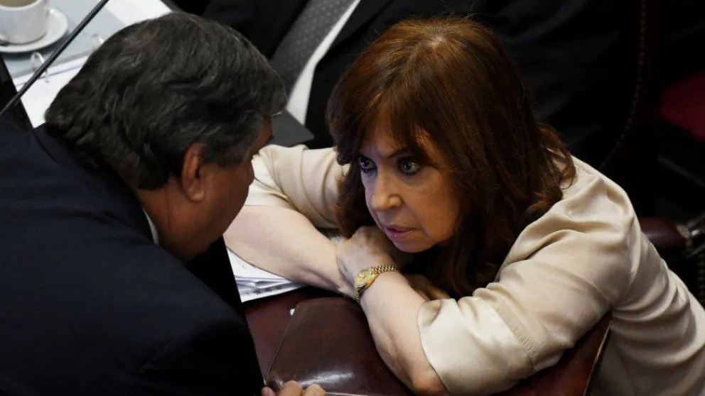 Cristina le daría la interna a Scioli para no repetir el error de Randazzo