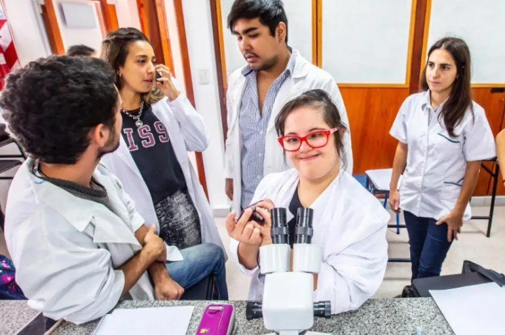 UNSa: habrá adaptaciones para estudiantes con discapacidades