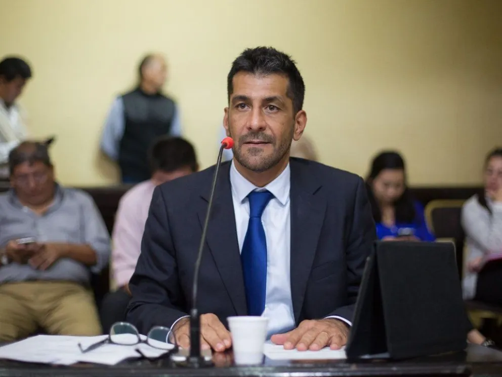 Héctor Chibán: ¿el diputado pagano?