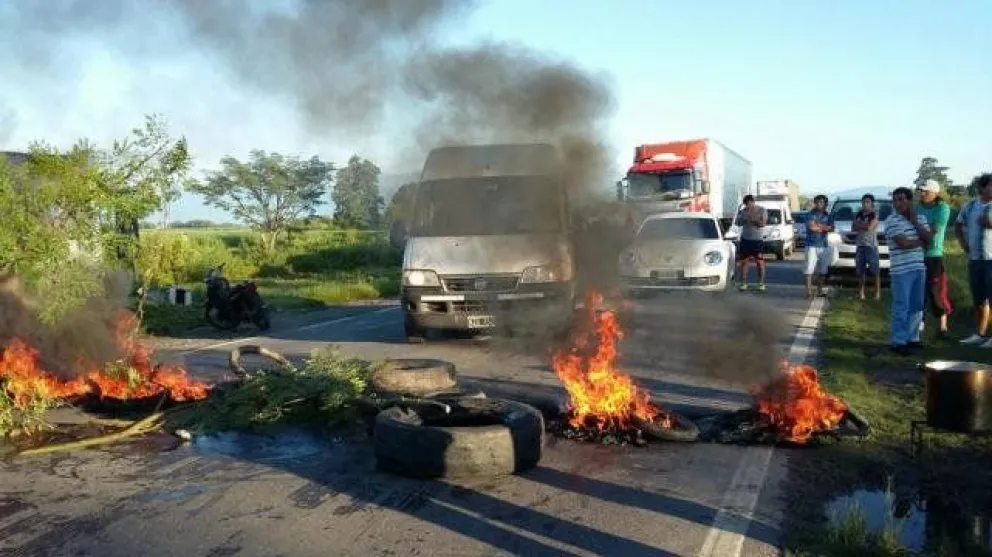 Otra vez: los bagayeros cortaron la ruta