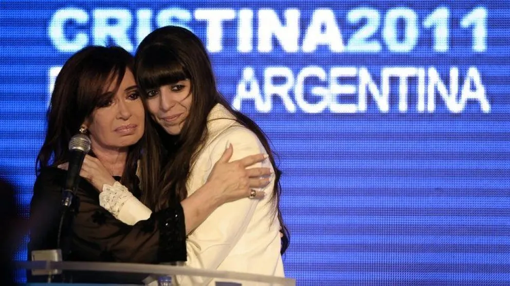 Un fiscal se niega a que Cristina Kirchner viaje a Cuba