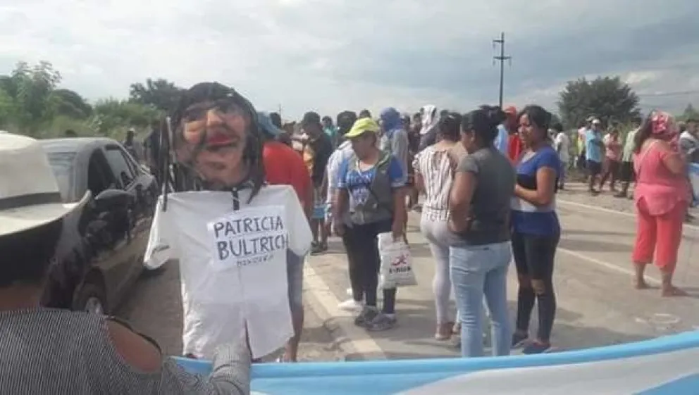 Tensión y amenazas: continúa el corte de la ruta a Orán