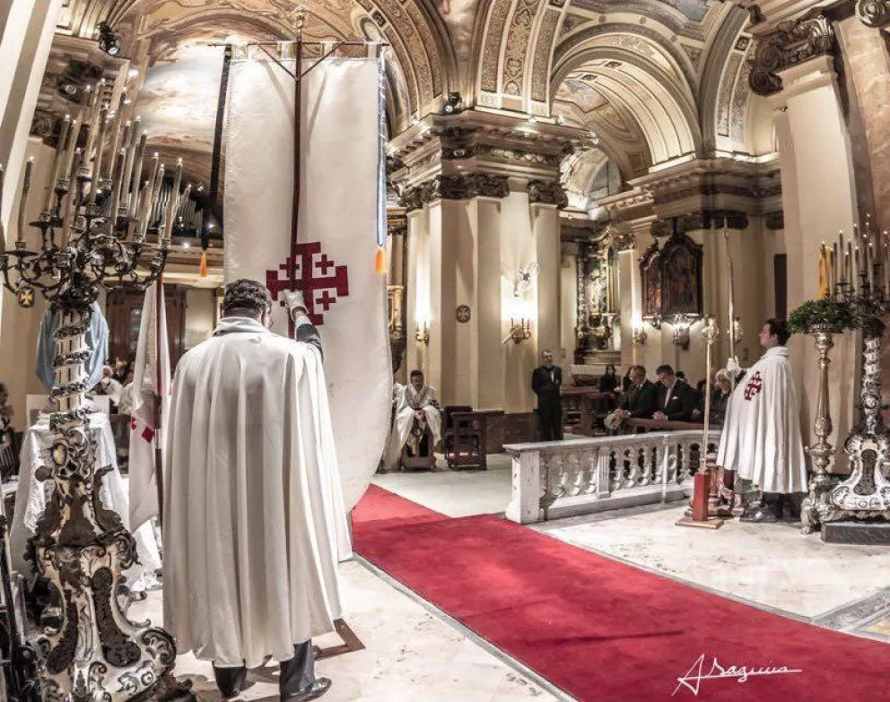 Semana Santa: la Real Orden de Caballeros del Santo Sepulcro de Jerusalén