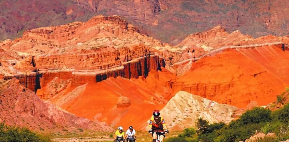Cafayate uno de los 10 lugares elegidos, según una encuesta de Booking: conocé por qué fue elegida