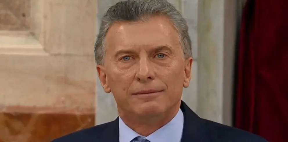 Mauricio Macri decretó dos días de duelo nacional