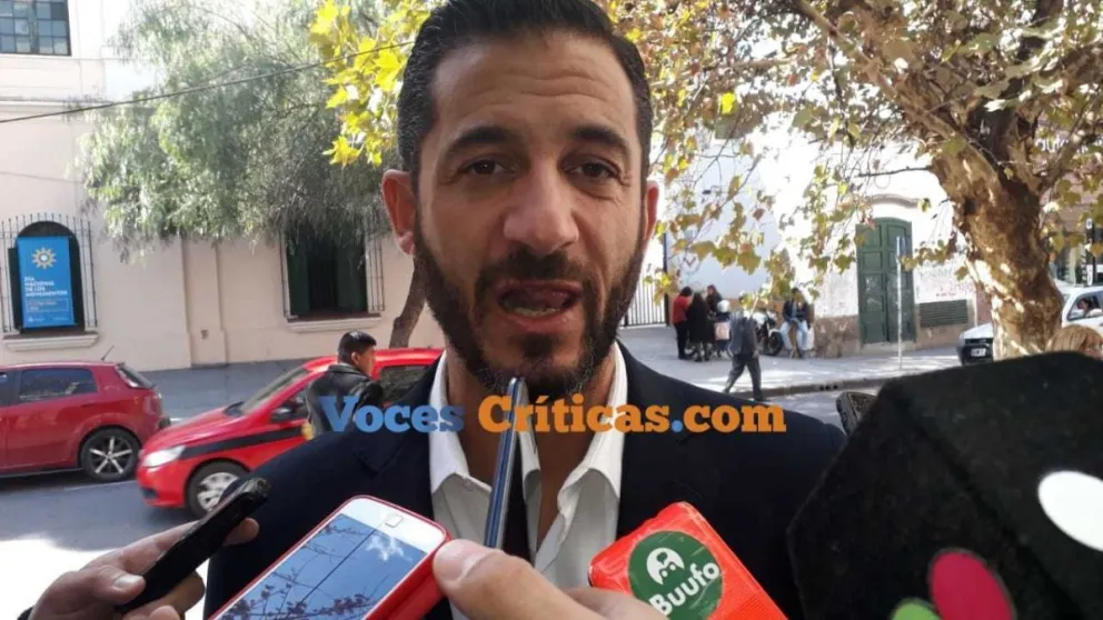 Matías Tombolini: 'Hoy está de moda el consenso, el diálogo, o el hashtag que mejor le convenga al Gobierno Nacional”