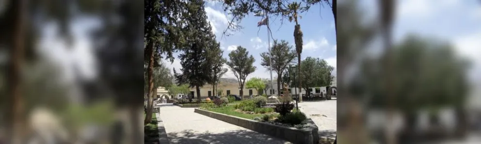 La plaza central de Cachi cuenta con WiFi gratuito
