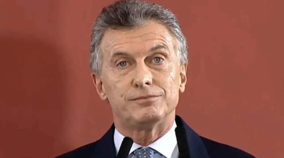 Venden un papel higiénico con la cara de Mauricio Macri