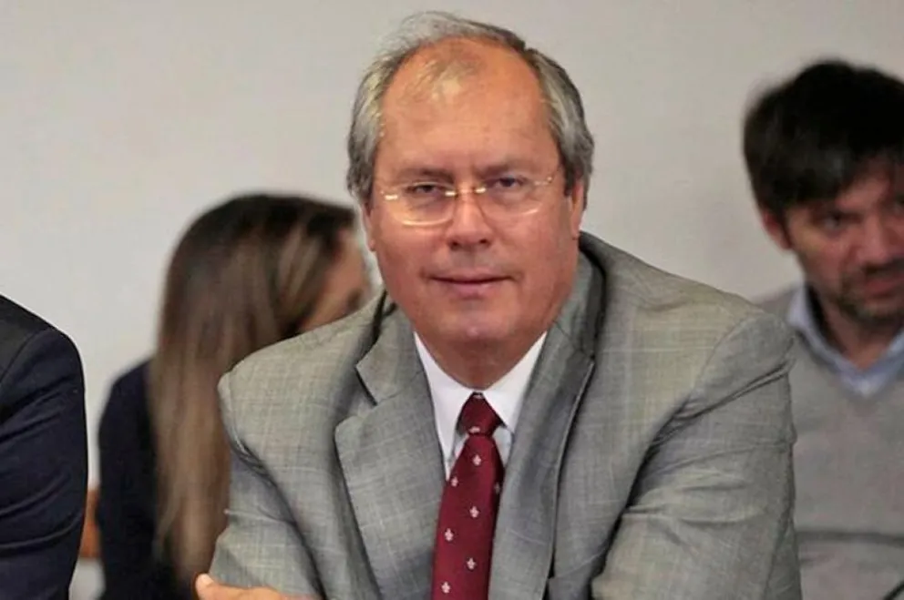 El diputado Olivares está grave: corre riesgo su vida