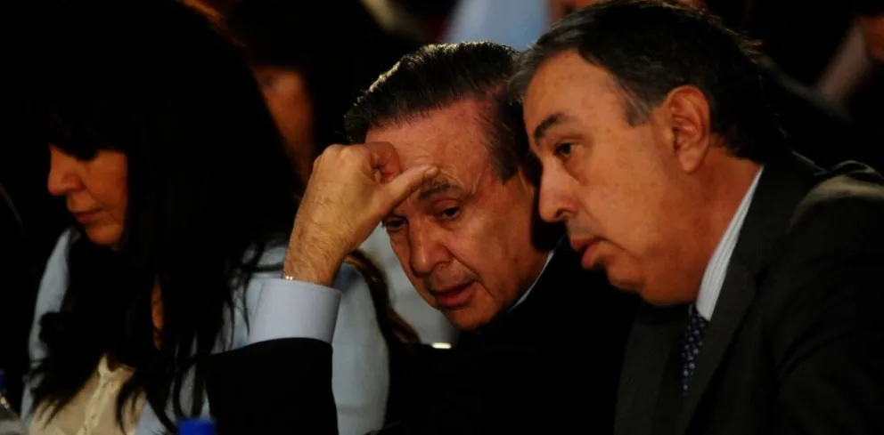 El peronismo frenó los pliegos de más de 60 jueces que tenían el visto bueno de Macri