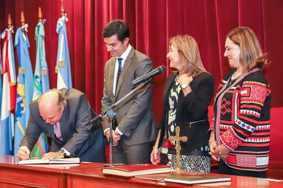 Abel Cornejo es el nuevo Procurador General de la Provincia