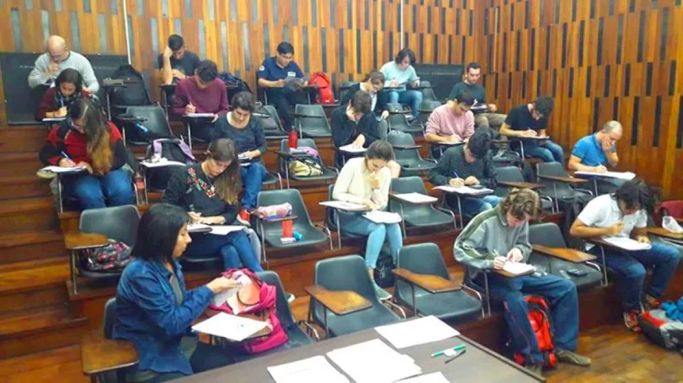 Aplausos: cuatro salteños aprobaron el examen de ingreso al Instituto Balseiro