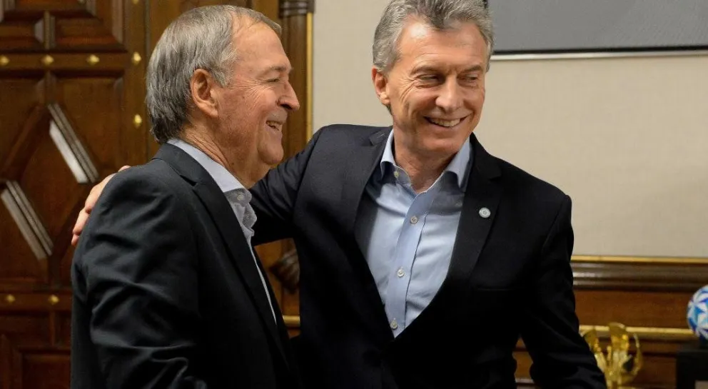 Mauricio Macri recibió a Juan Schiaretti en Casa Rosada