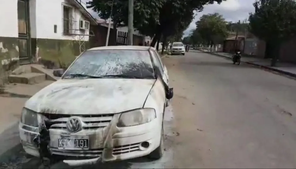 "Quemacoches" en Orán: situación preocupante