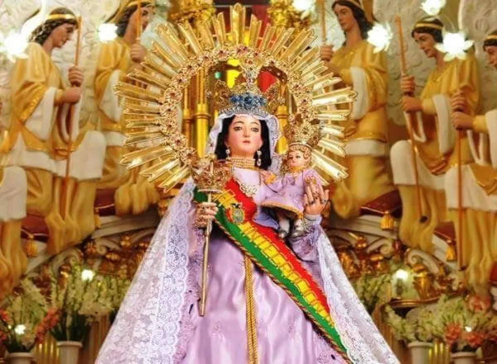¡Sumate!: procesión de la Virgen de Urkupiña