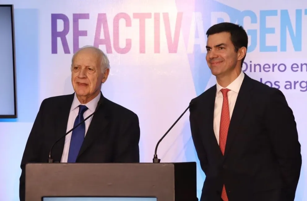 Roberto Lavagna y Juan Manuel Urtubey presentaron el plan económico de Consenso Federal