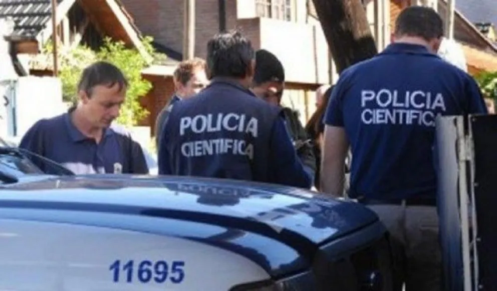 Macabro: hallaron a una abuelita enterrada en su patio