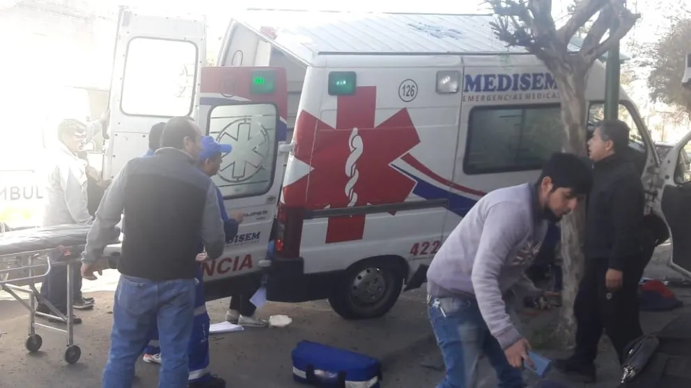 Salta: choque fatal en Entre Ríos y Pueyrredón. Muere una persona. FOTOS