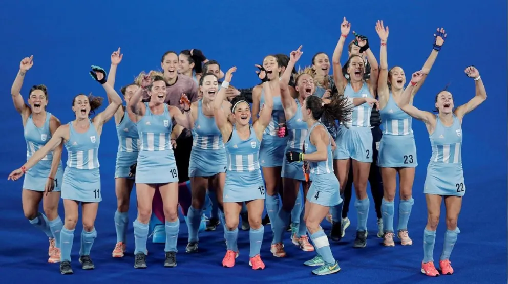Las Leonas (Foto gentileza: AP/Silvia Izquierdo)