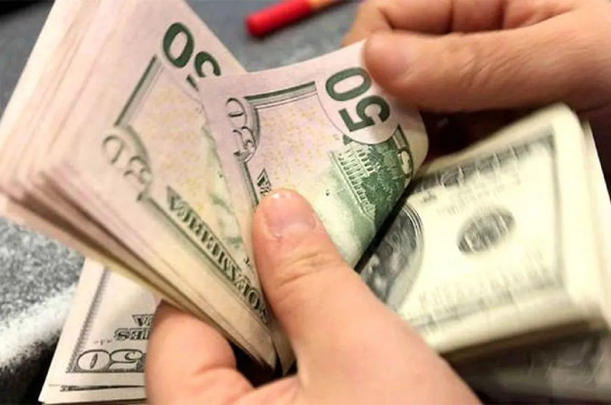 D&oacute;lar