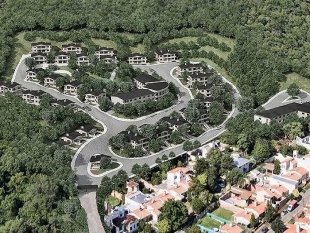 Hay molestias por la construcción de un hotel de lujo al pie del Cerro de la Virgen