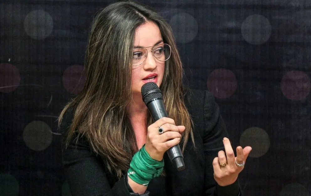 "En Argentina hay un vacío legal para sancionar la violencia sexual ejercida a través de las redes"