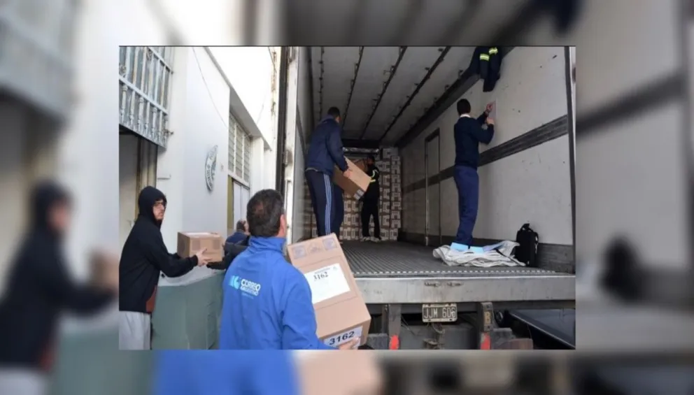 Ya está casi todo listo: comenzaron a llegar las urnas electorales a Salta
