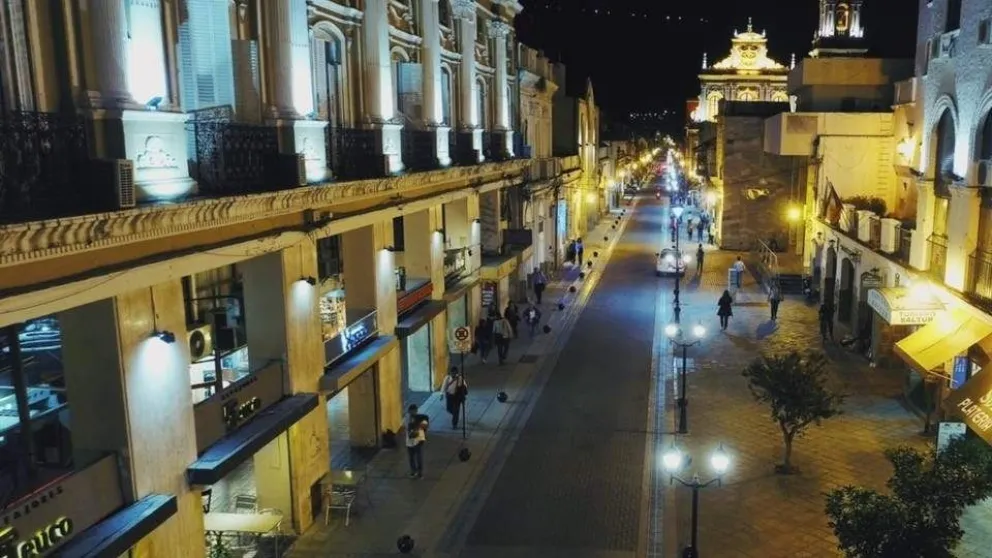 Vándalo en pleno centro salteño. ¿Qué hicieron?