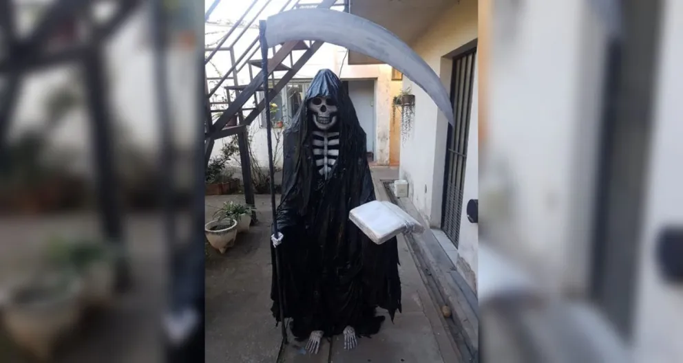 Miles de salteños hacen fila para adorar a San La Muerte