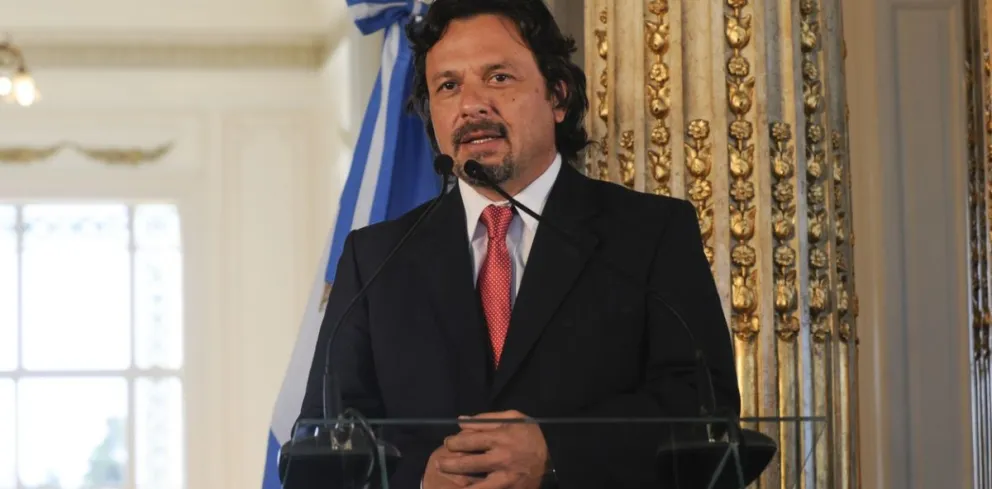 El Senado aprobó la Ley de Ministerios de Gustavo Sáenz